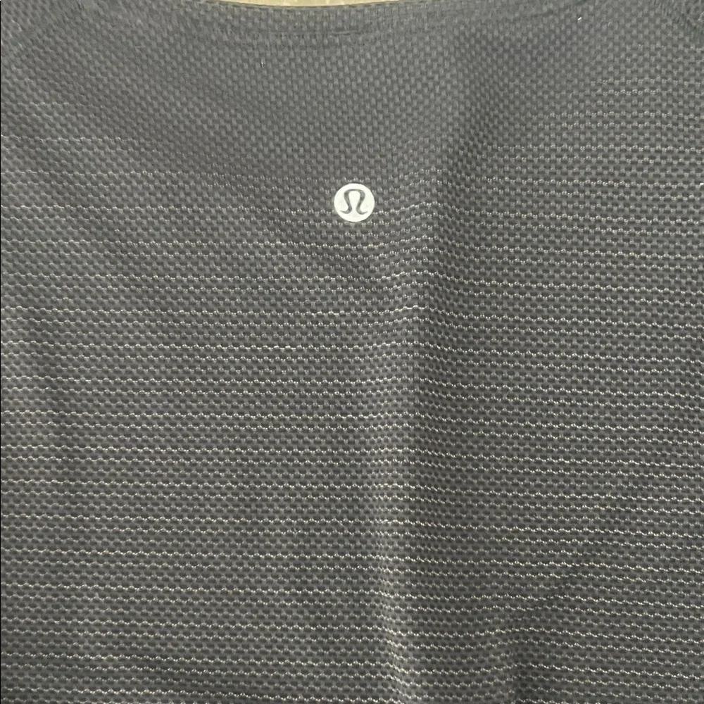 lululemon athletica Black Short Sleeve Crew Tee